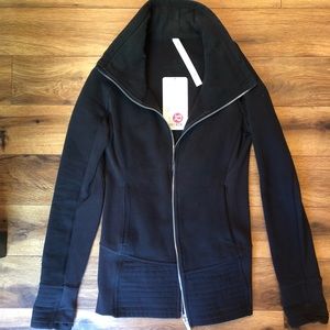 Lululemon Radient Jacket II size 6 in black